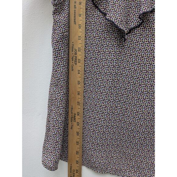 Cabi Women’s Blouse Ruffle Sleeveless Tan Black Star Print Top Size Medium - Picture 8 of 11